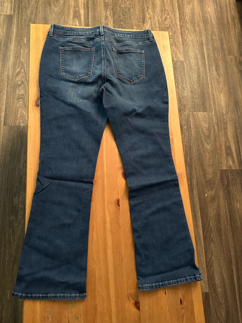 Sonoma Straight-Leg Jeans in Dark Blue Wash